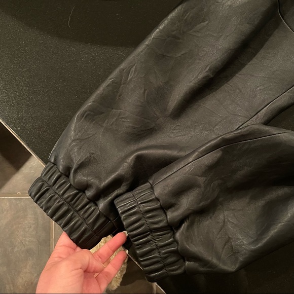 VERONICA BEARD Wasia leather jogger - Picture 10 of 14